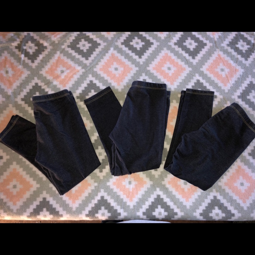 3 PAIRS OF CROPPED LEGGINGS